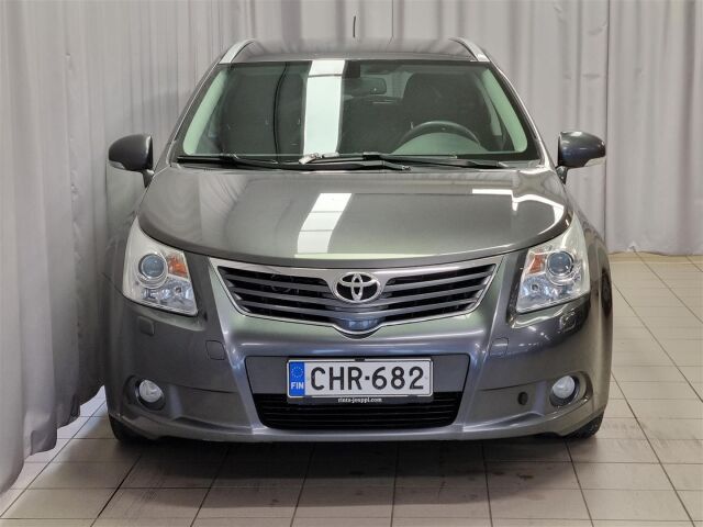 TOYOTA Avensis 2010 2,0 Valvematic Linea Sol Plus Wagon Multidrive S / Koukku / Navi / P-Kamera