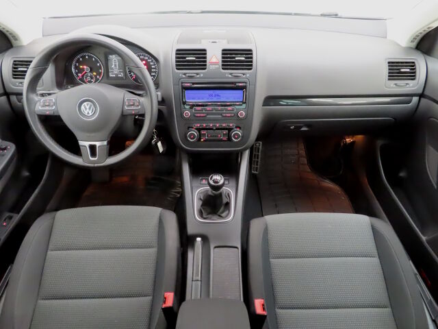 VOLKSWAGEN Jetta 2010 Comfortline 1,4 TSI 90 kW (122 hv)