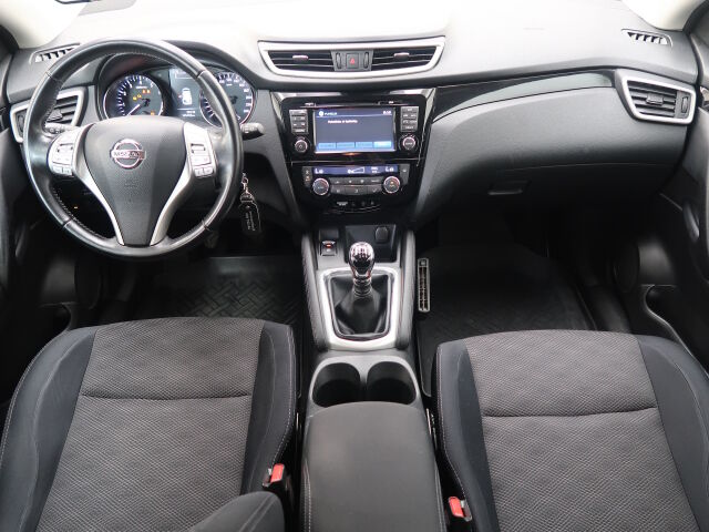 Nissan Qashqai 2014 1,2L Acenta 2WD 6M/T Safety Pack Connect
