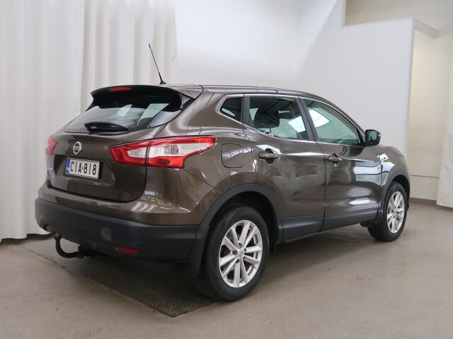 Nissan Qashqai 2014 1,2L Acenta 2WD 6M/T Safety Pack Connect