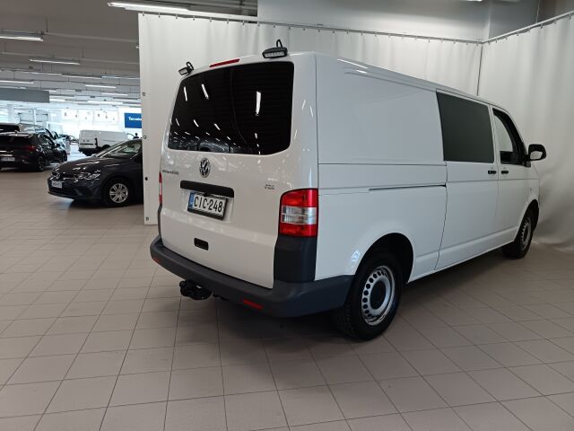 VOLKSWAGEN Transporter 2011 umpipakettiauto pitkä 2,0 TDI 75 kW 3200kg