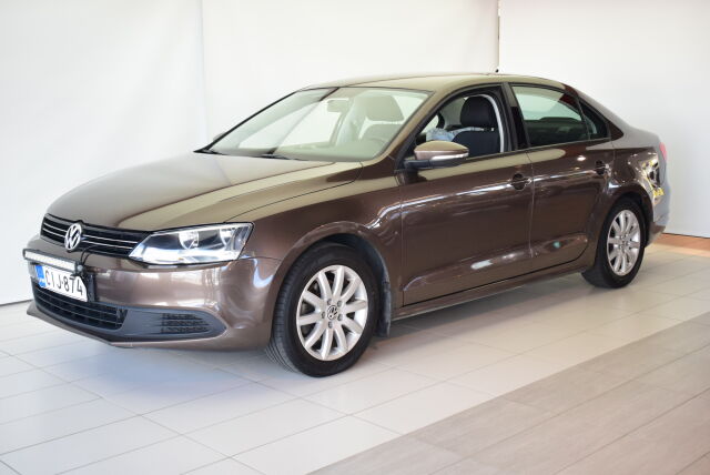 VOLKSWAGEN Jetta 2011 Comfortline 1,4 TSI 90 kW (122 hv)
