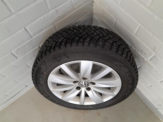 VOLKSWAGEN Passat 2012 Sedan Comfortline 1,4 TSI 90 kW (122 hv) DSG-automaatti BlueMotion Technology