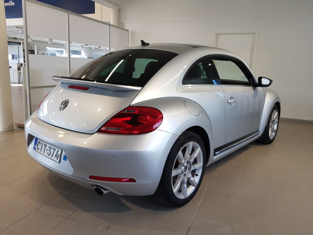 VOLKSWAGEN Beetle 2012 Sport 2,0 TSI 147 kW (200 hv) DSG-automaatti