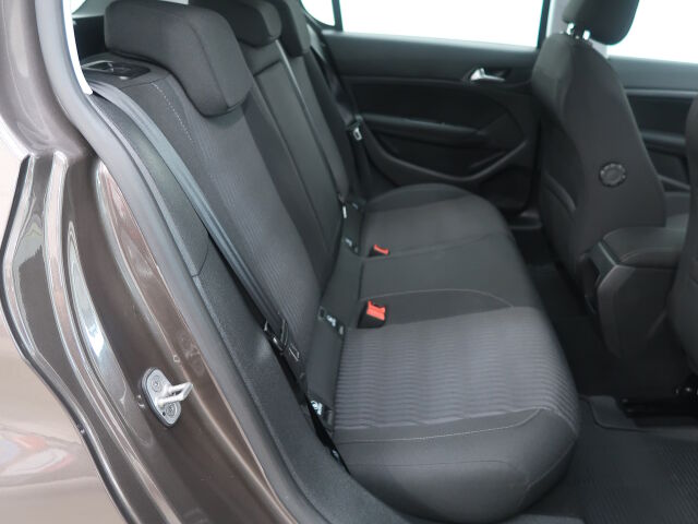 Peugeot 308 2014 Active PureTech 130 Automaatti