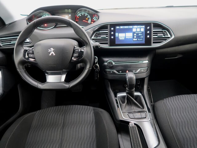 Peugeot 308 2014 Active PureTech 130 Automaatti