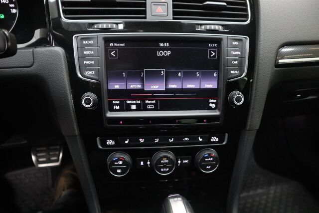 VOLKSWAGEN Golf 2014 Variant Highline 1,4 TSI 103 kW (140 hv) BlueMotion Technology DSG-automaatti
