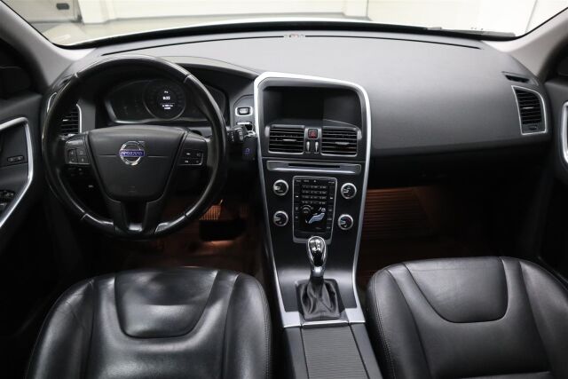 VOLVO XC60 2015 D4 Kinetic aut