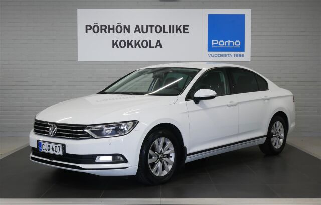 VOLKSWAGEN Passat 2015 Sedan Trendline 1,4 TSI 92 kW (125 hv) BlueMotion Technology