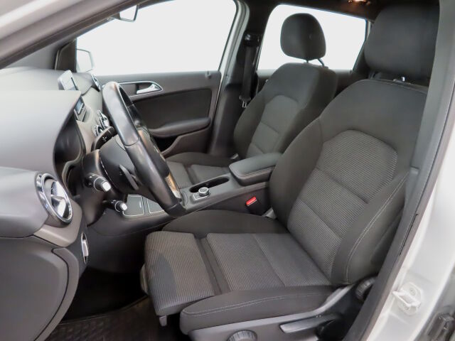 Mercedes-Benz B 2016 180 Automatic Edition