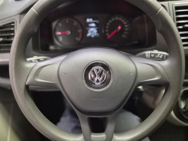 VOLKSWAGEN Transporter 2017 umpipakettiauto Pitkä 2,0 TDI 75 kW Black & Silver
