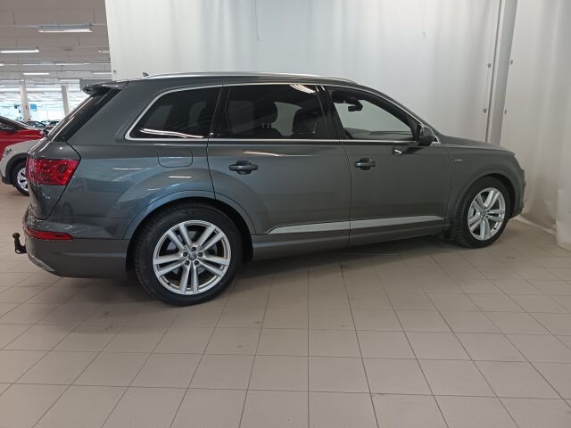 AUDI Q7 2016 Business 3,0 V6 TDI e-tron quattro tiptronic