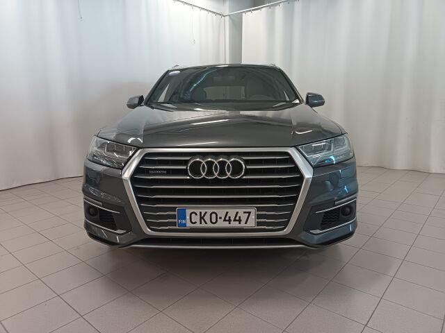 AUDI Q7 2016 Business 3,0 V6 TDI e-tron quattro tiptronic