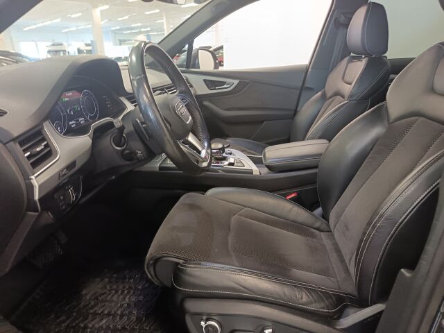AUDI Q7 2016 Business 3,0 V6 TDI e-tron quattro tiptronic