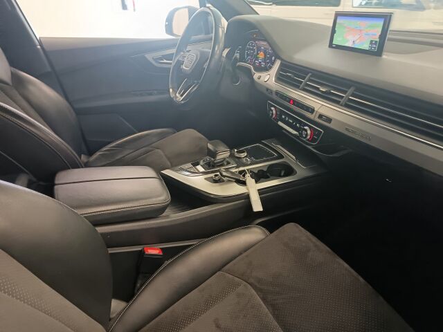 AUDI Q7 2016 Business 3,0 V6 TDI e-tron quattro tiptronic