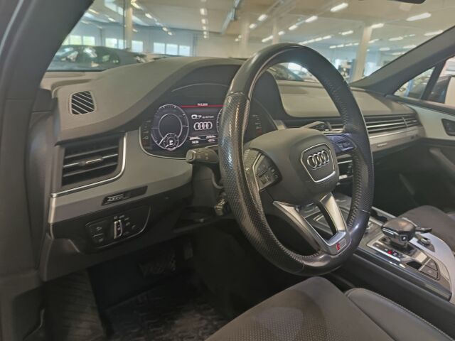 AUDI Q7 2016 Business 3,0 V6 TDI e-tron quattro tiptronic