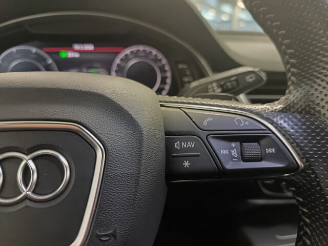 AUDI Q7 2016 Business 3,0 V6 TDI e-tron quattro tiptronic