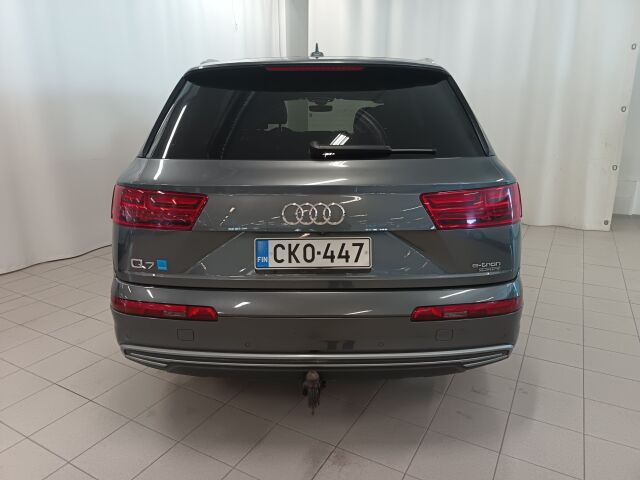 AUDI Q7 2016 Business 3,0 V6 TDI e-tron quattro tiptronic