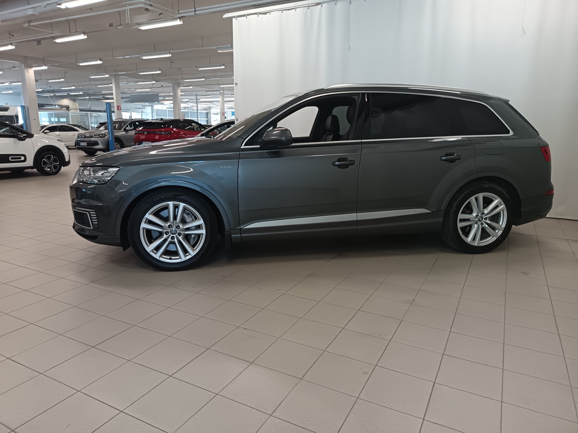 Audi Q7 2016, kuva 4/33