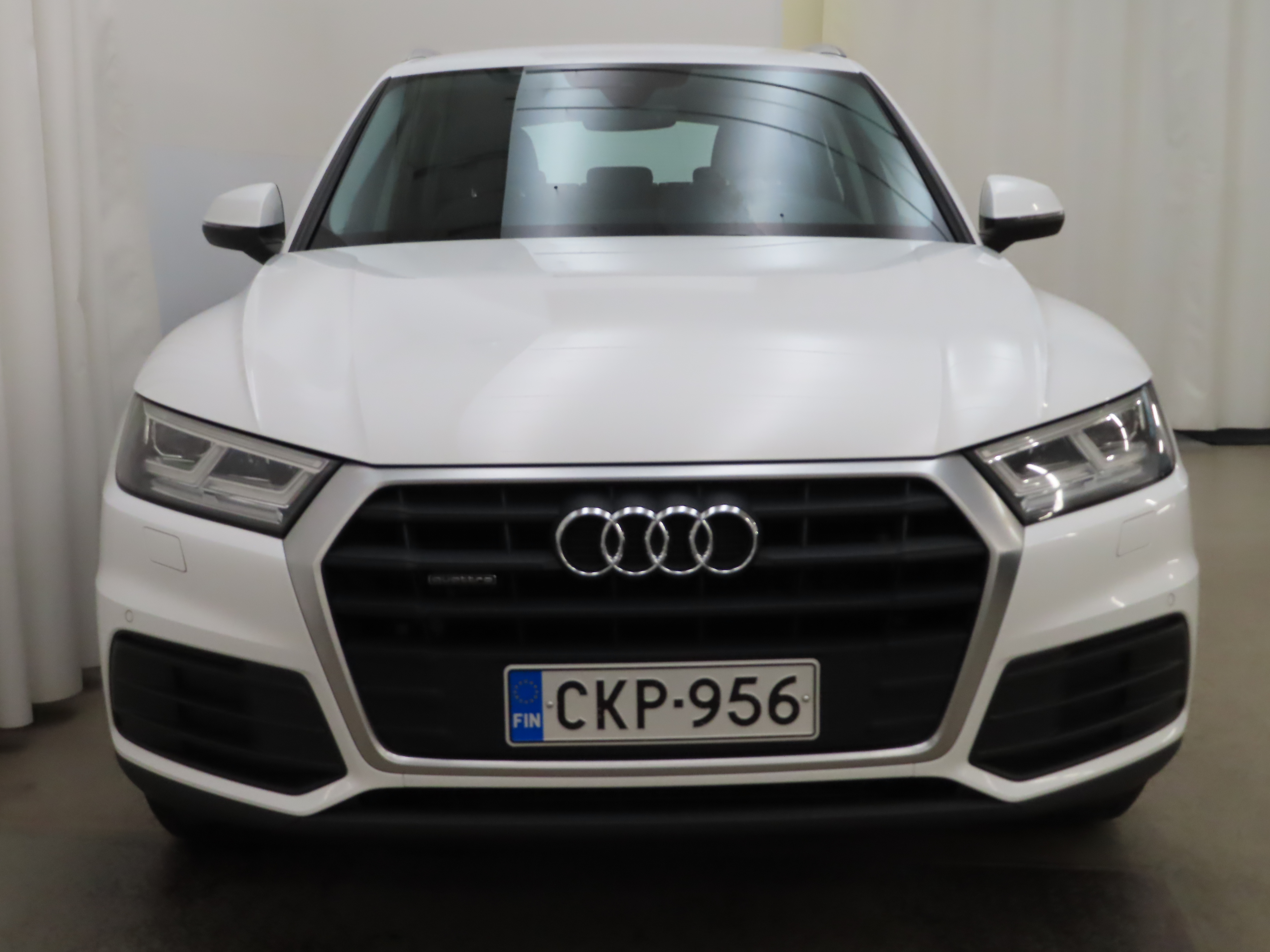 Audi Q5 2017, photo 2/11