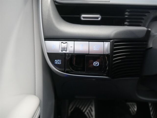HYUNDAI IONIQ 5 2023 77 kWh 325 hv AWD Premium
