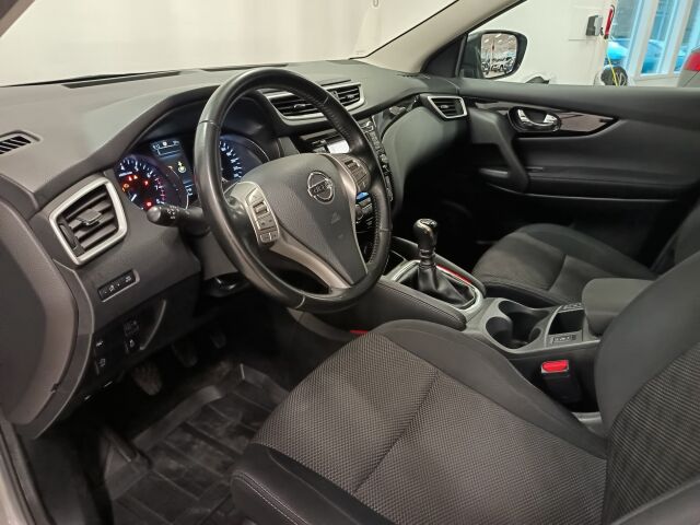 NISSAN Qashqai 2017 DIG-T 115 N-Connecta 2WD 6M/T**KOMIA JA KORKIA MAAVARA**