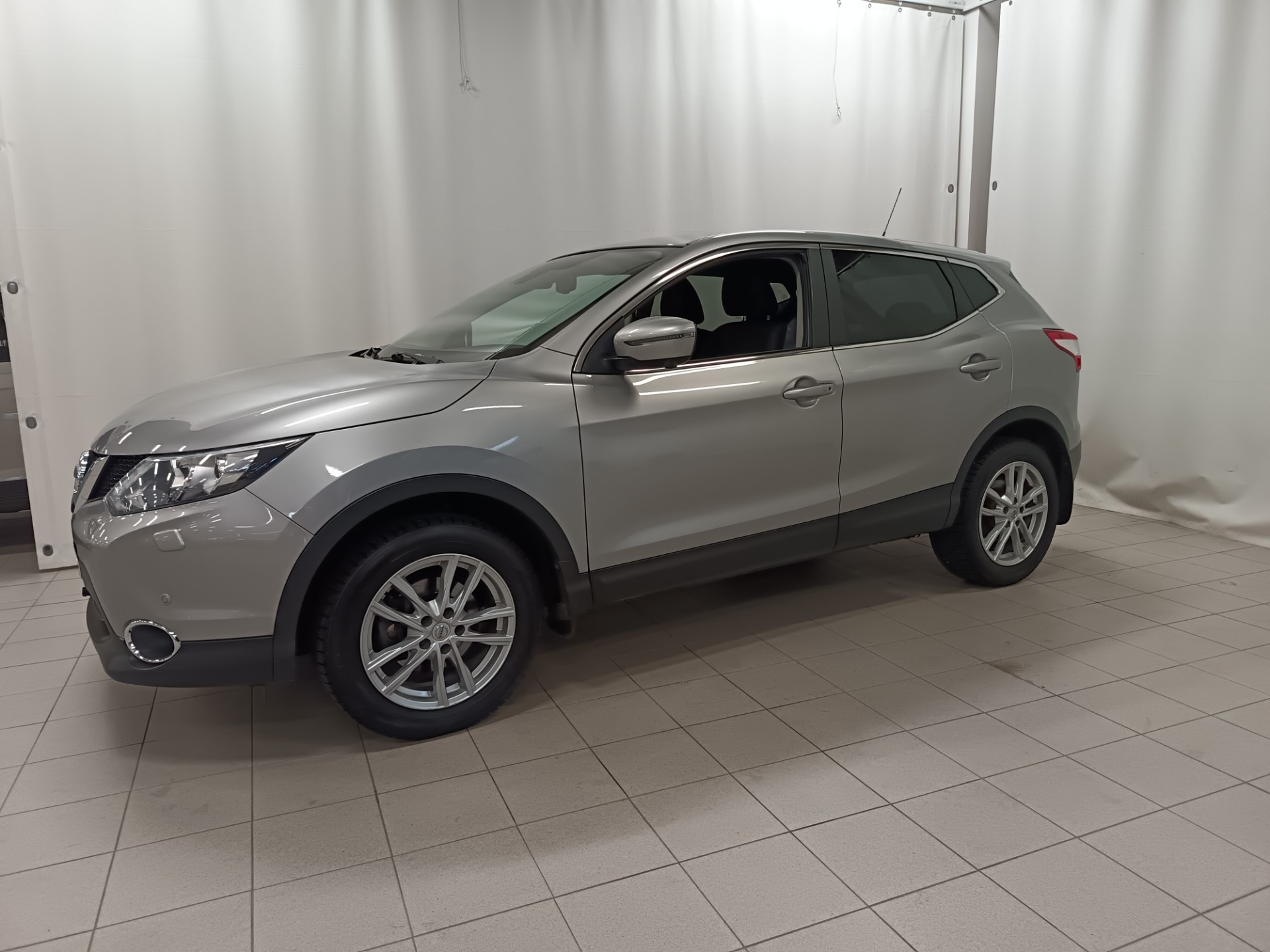 Nissan Qashqai 2017, kuva 2/28
