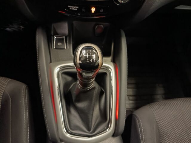 NISSAN Qashqai 2017 DIG-T 115 N-Connecta 2WD 6M/T**KOMIA JA KORKIA MAAVARA**