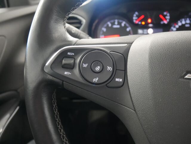 Opel Grandland X 2019 Enjoy 1,2 Turbo ECOTEC Start/Stop 96 kW MT6