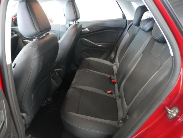 Opel Grandland X 2019 Enjoy 1,2 Turbo ECOTEC Start/Stop 96 kW MT6