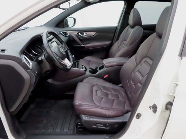 Nissan Qashqai 2017 DIG-T 115 Tekna+ 2WD Xtronic Bose