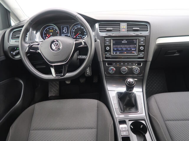 Volkswagen Golf 2017 Trendline 1,0 TSI 63 kW (85 hv)