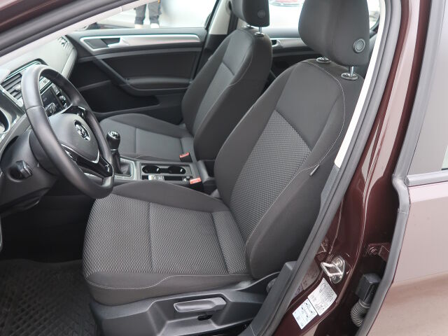 Volkswagen Golf 2017 Trendline 1,0 TSI 63 kW (85 hv)