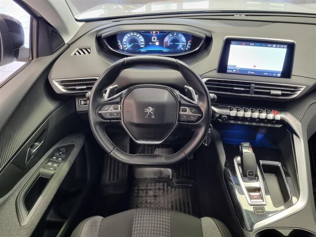 PEUGEOT 5008 2018 Active PureTech 130 Automaatti / Navi / Koukku / Digi-Mittaristo / P.Tutka