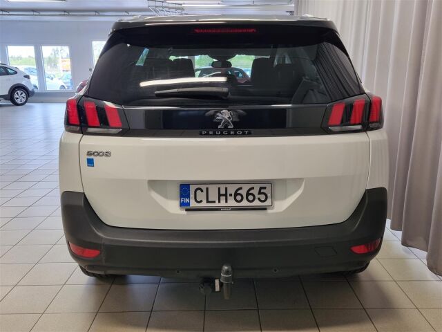 PEUGEOT 5008 2018 Active PureTech 130 Automaatti / Navi / Koukku / Digi-Mittaristo / P.Tutka