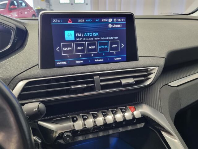 PEUGEOT 5008 2018 Active PureTech 130 Automaatti / Navi / Koukku / Digi-Mittaristo / P.Tutka