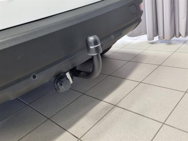 PEUGEOT 5008 2018 Active PureTech 130 Automaatti / Navi / Koukku / Digi-Mittaristo / P.Tutka