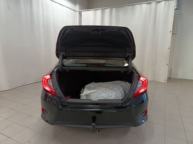 HONDA Civic 2018 Sedan 182 hv Sport AT*PÖRHÖ TURVA 12KK/ 20000 TKM (590 E)