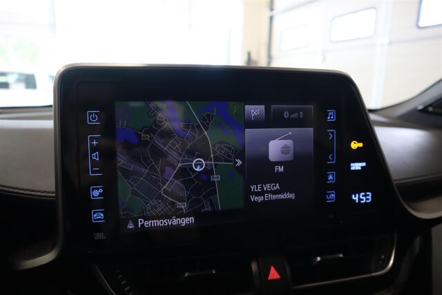 TOYOTA C-HR 2018 1,8 Hybrid Intense