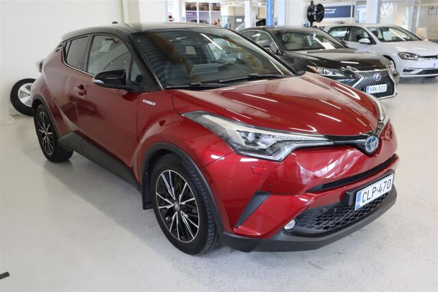 TOYOTA C-HR 2018 1,8 Hybrid Intense