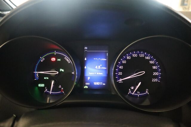 TOYOTA C-HR 2018 1,8 Hybrid Intense