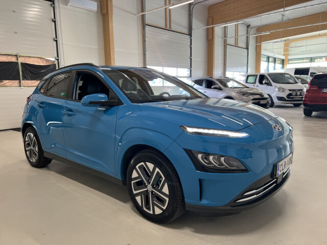 HYUNDAI Kona Electric 2021 electric 64 kWh 204 hv Style *Akkutesti 100% *Krell *Ajoavustinpaketti *Virtuaalimittaristo *Puolina