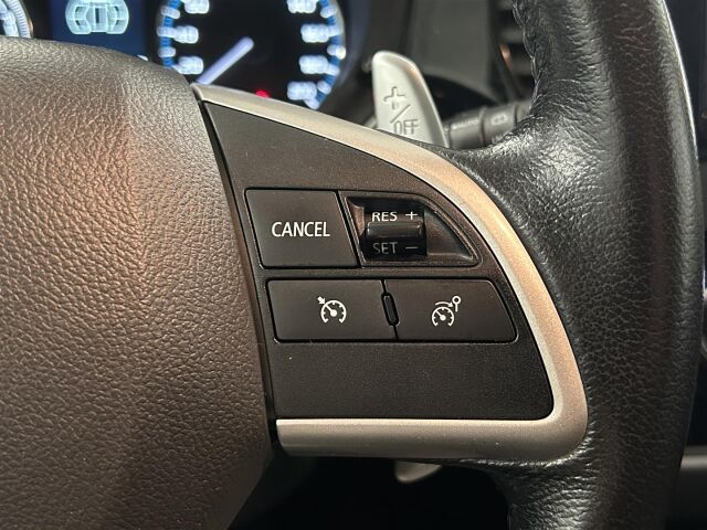 MITSUBISHI Outlander PHEV 2014 Comfort Plus Navi 4WD 5P