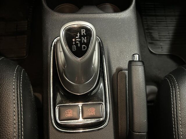 MITSUBISHI Outlander PHEV 2014 Comfort Plus Navi 4WD 5P