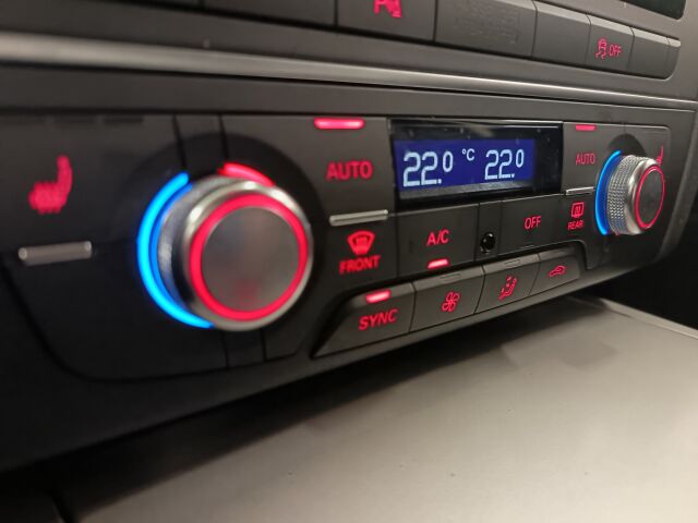 AUDI A6 Avant 2016 Avant Land of quattro Edition 3,0 V6 TDI 160 kW quattro S tronic*AITO NELIKKO JA TILAA RIITTÄÄ**