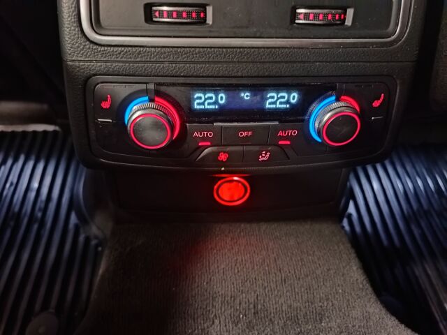 AUDI A6 Avant 2016 Avant Land of quattro Edition 3,0 V6 TDI 160 kW quattro S tronic*AITO NELIKKO JA TILAA RIITTÄÄ**