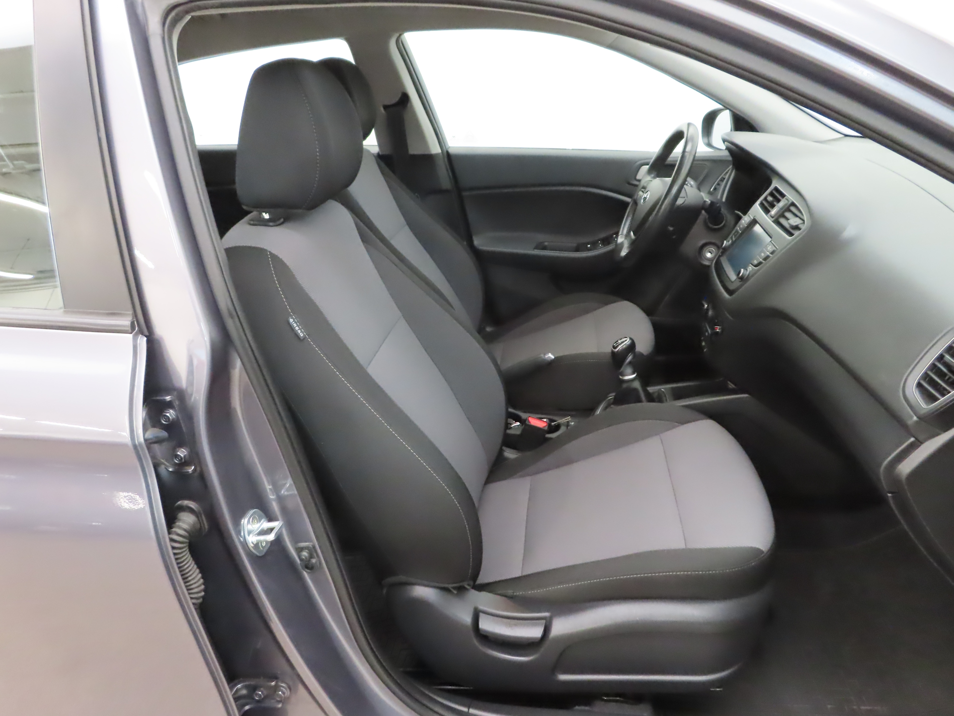 Hyundai i20 2018, kuva 7/11