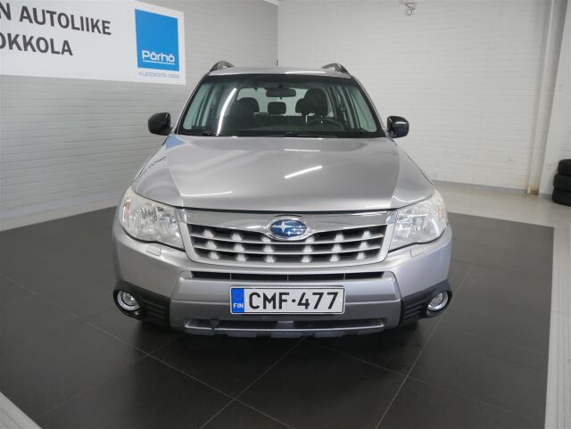 SUBARU Forester 2011 2,0 X EM AT Business