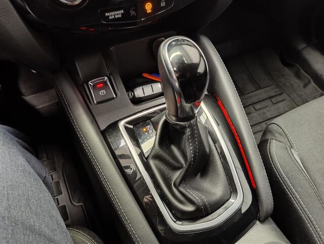NISSAN Qashqai 2019 DIG-T 160 N-Connecta 2WD DCT, NNC