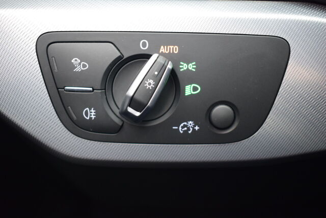 AUDI A4 2019 Sedan Business Sport Comfort Edition 40 TDI 140 kW quattro S tronic